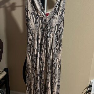 Jennifer Lopez sexy dress